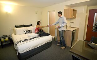 Focus Motel And Executive Suites