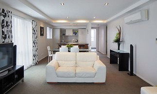 Focus Motel And Executive Suites