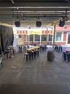 The Queensport Motel & Tavern