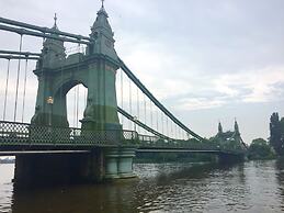 Kensington Olympia Apartments