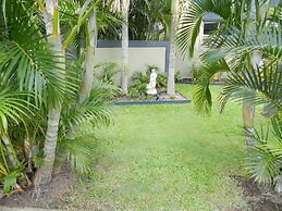 Golden Palms Motor Inn