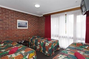 Kardinia Park Motel