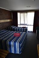 Kardinia Park Motel