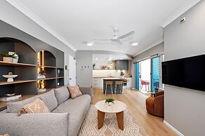 Koola Beach Apartments Bargara