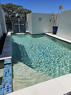 Koola Beach Apartments Bargara