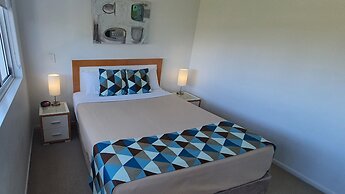 Koola Beach Apartments Bargara
