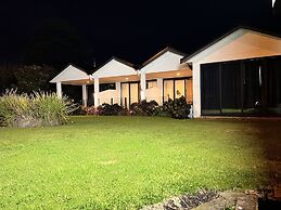 A1 Motels Port Fairy Motel and Apartments