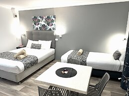 Rosebourne Gardens Motel