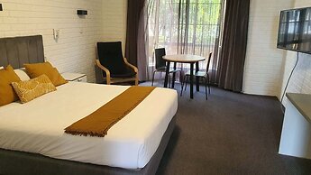 Twofold Bay Motor Inn