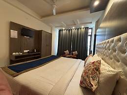 Hotel Bob's N Barley