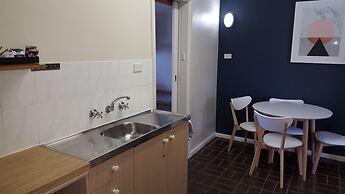 Gold Panner Motor Inn