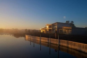 Broadbeach Inverloch Resort