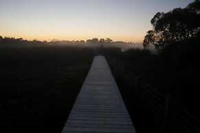 Broadbeach Inverloch Resort