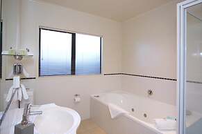 Ballinor Motor Inn Hamilton