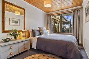 Mandala Bruny Island