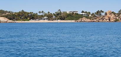 Horseshoe Bay Resort