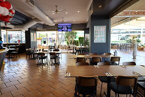 The Australian Hotel Motel Dalby