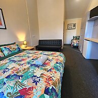 Wentworth Central Motor Inn