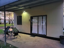 AAOK Lakes Resort & Caravan Park
