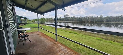 AAOK Lakes Resort & Caravan Park