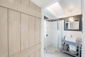 Beach Huts Middleton