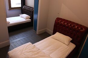 The Backpackers Imperial Hotel - Hostel