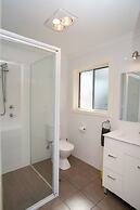 Manera Heights Apartment Motel