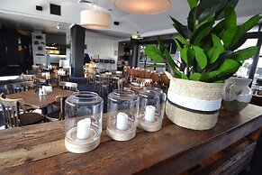 Crossroads Hotel Liverpool