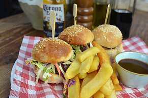 Crossroads Hotel Liverpool