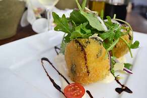 Crossroads Hotel Liverpool