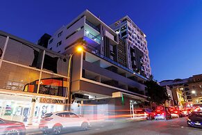 Atrio Apartments