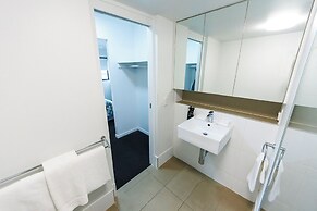 Atrio Apartments