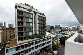 Atrio Apartments