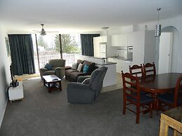 Queensleigh Holiday Apartments