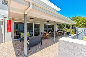 Mackay Oceanside Central Hotel