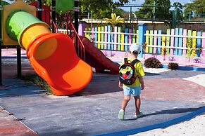 Vaali Maldives Island Escapes & Dive