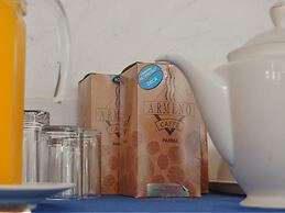 Vaali Maldives Island Escapes & Dive