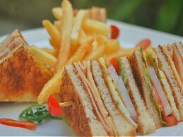 Vaali Maldives Island Escapes & Dive