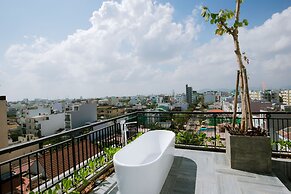 Cocochine - a VIE collection