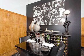 CH Boutique Hotel & Apartments, Ascend Hotel Collection