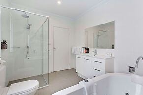 CH Boutique Hotel & Apartments, Ascend Hotel Collection