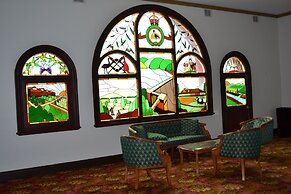 Historic Hydro Motor Inn