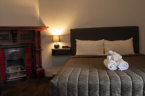 Historic Hydro Motor Inn