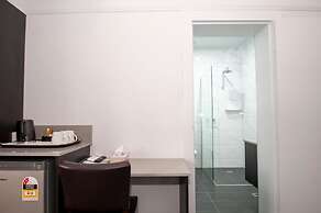 Historic Hydro Motor Inn