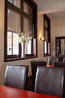 Historic Hydro Motor Inn