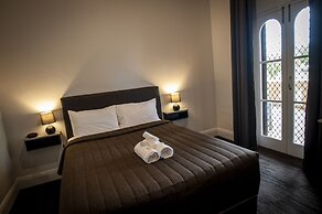 Historic Hydro Motor Inn