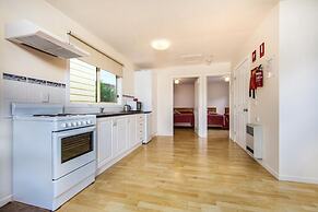 Wintersun Gardens Motel