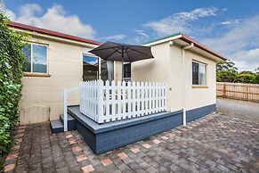 Wintersun Gardens Motel