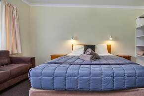 Wintersun Gardens Motel