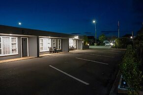 Frimley Lodge Motel
